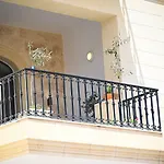 Fl 2 Ta'lonza Luxury With Hot Tub By Homely