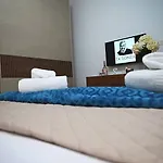 Fl 2 Ta'lonza Luxury With Hot Tub By Homely Nyaraló *