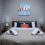 Fl 2 Ta'lonza Luxury With Hot Tub By Homely Nyaraló