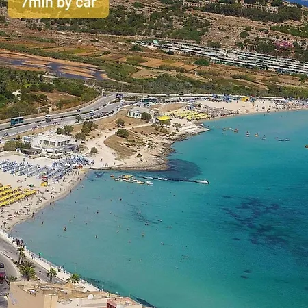 Case de vacanță Fl 2 Ta'lonza Luxury With Hot Tub By Homely