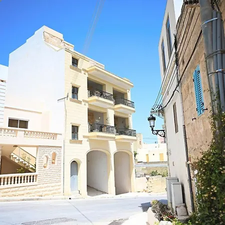 Fl 2 Ta'lonza Luxury With Hot Tub By Homely Holiday home *