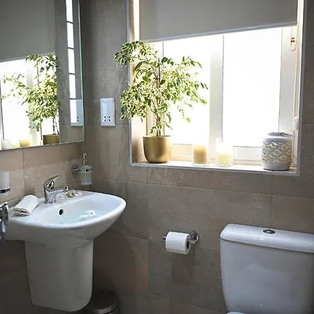 Fl 2 Ta'lonza Luxury With Hot Tub By Homely Holiday home Mellieha