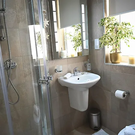 Fl 2 Ta'lonza Luxury With Hot Tub By Homely * Mellieħa