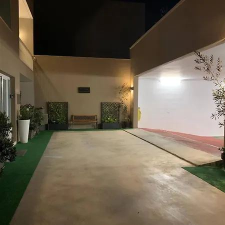 Ferienhaus Fl 2 Ta'lonza Luxury With Hot Tub By Homely