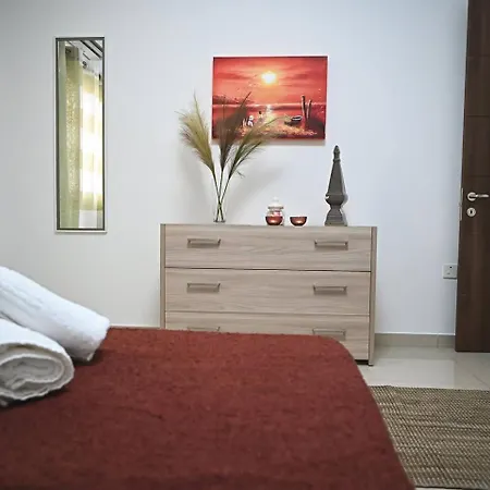 Fl 2 Ta'lonza Luxury With Hot Tub By Homely Ferienhaus *
